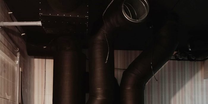 Приточно-вытяжная установка ZENIT 1200 HECO W в частном доме