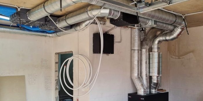 Приточно-вытяжная вентиляция с адиабатическим увлажнением Turkov